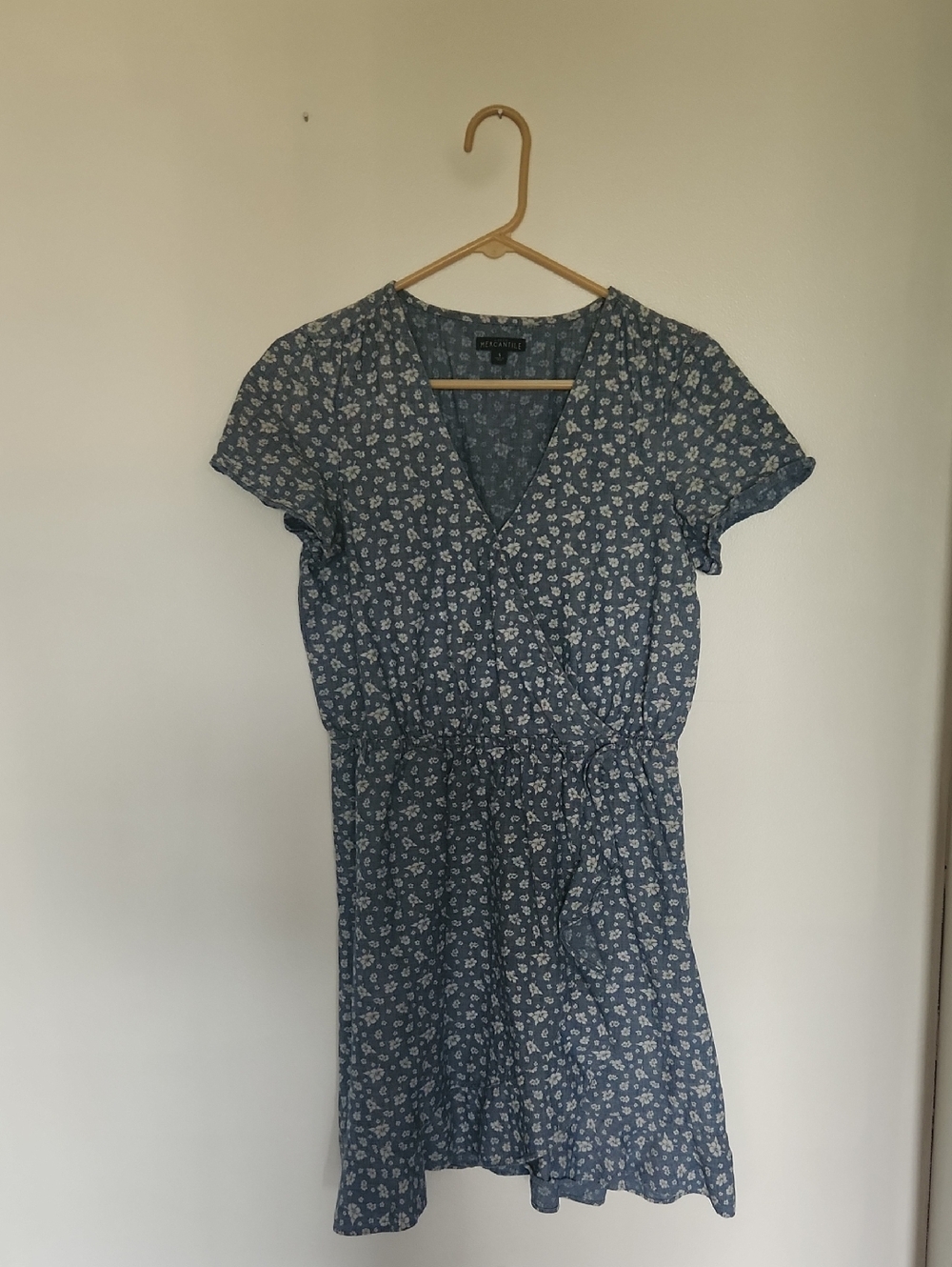 Blue Floral Size Small J. Crew Summer Dress